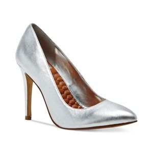 Dolce vita leather silver pumps